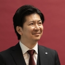 出向理事：岡田　充貴