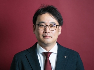 総務委員長:川田 恭久