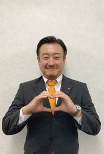 新入会員研修委員長：有川　泰裕